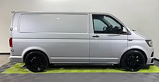 Used 2016 Volkswagen Transporter Startline Silver - Interior and Exterior details 8