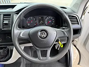 Used 2016 Volkswagen Transporter Startline White - Interior and Exterior details 12
