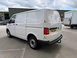 Used 2016 Volkswagen Transporter Startline White - Interior and Exterior details 3