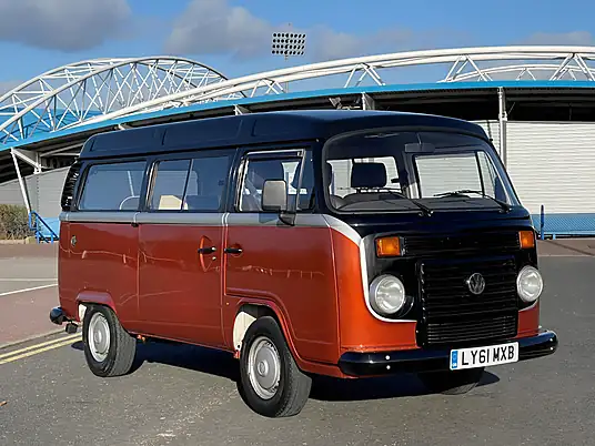 2016 Volkswagen Transporter 1.4L T2 Camper Van
