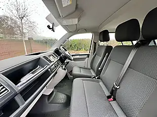 Used 2016 Volkswagen Transporter T30 S Blue - Interior and Exterior details 15