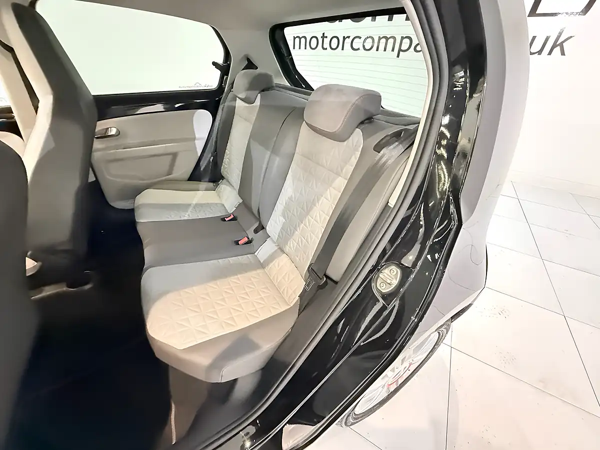 Used 2016 Volkswagen Up! Beats Black - Interior and Exterior details 17