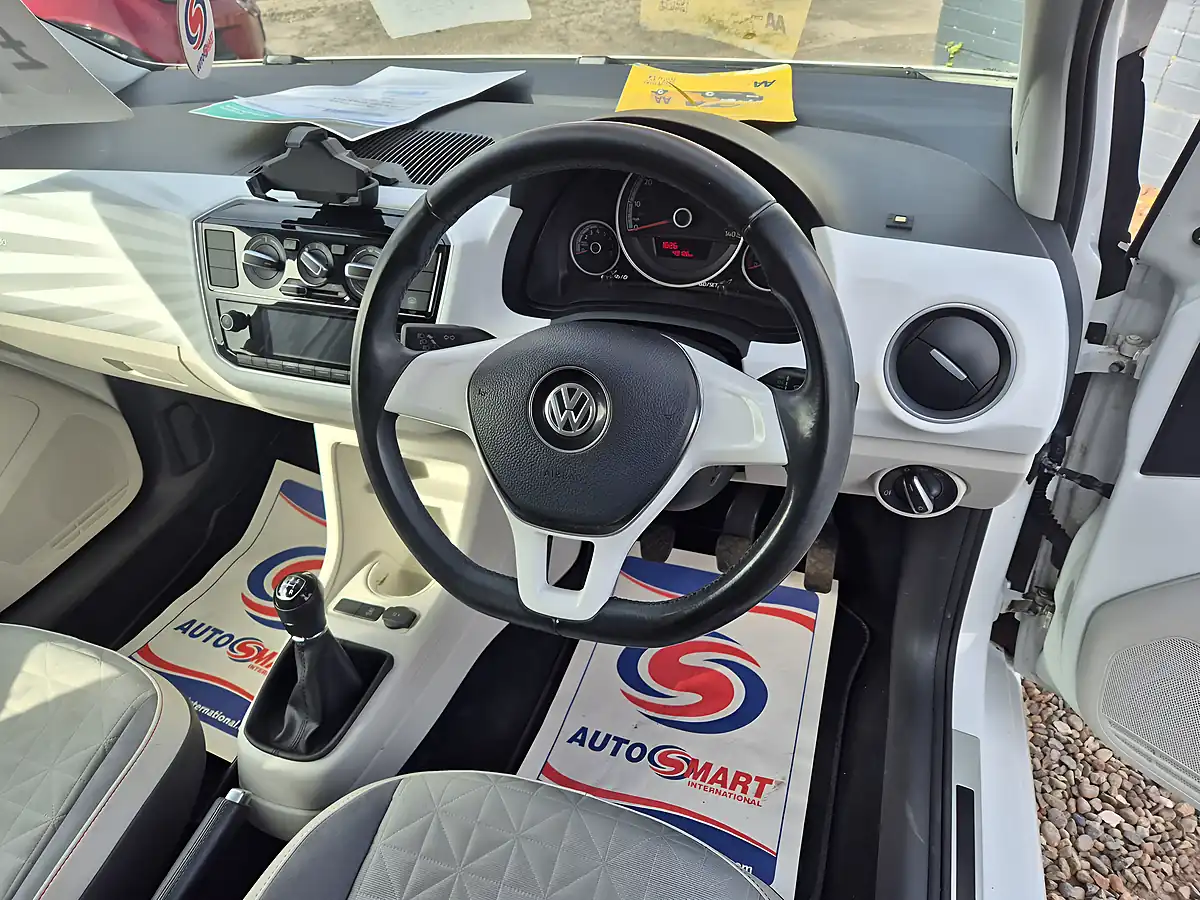 Used 2016 Volkswagen Up! Beats White - Interior and Exterior details 14