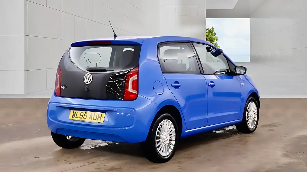 Used 2016 Volkswagen Up! High Up! Blue - Interior and Exterior details 8
