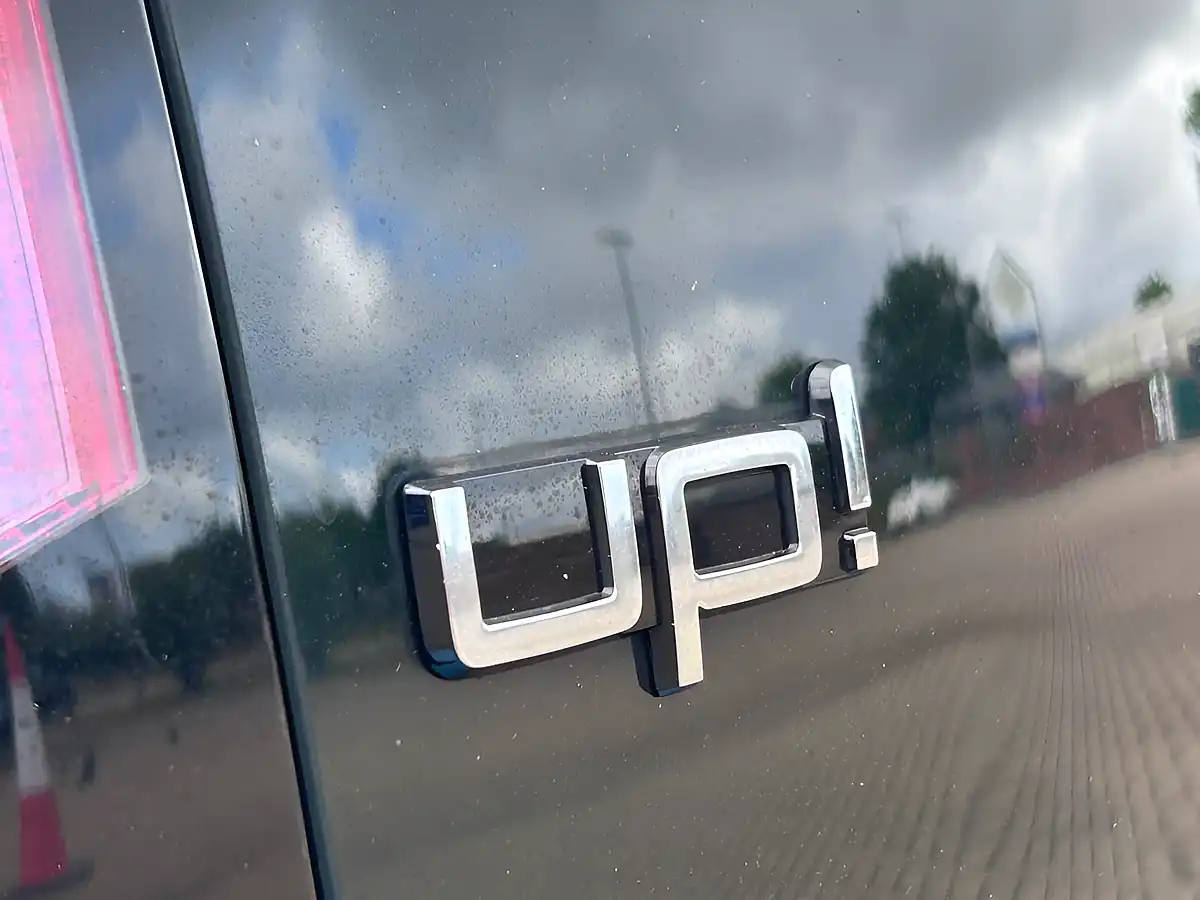 Used 2016 Volkswagen Up! Move Up Black - Interior and Exterior details 16