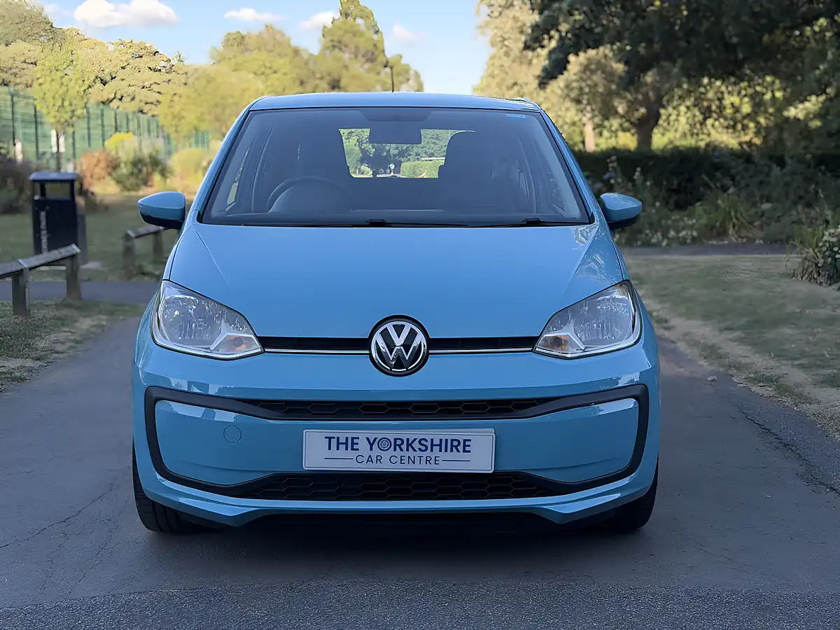 Used 2016 Volkswagen Up! Move Up! Black - Interior and Exterior details 2