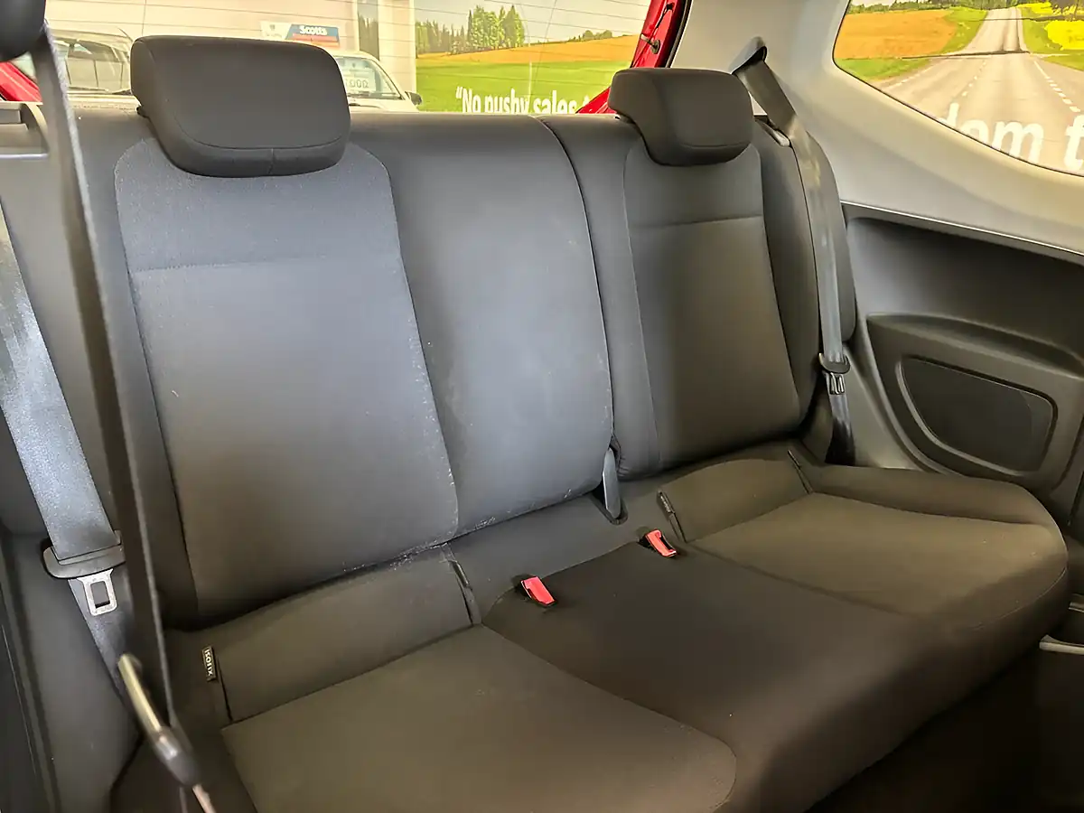 Used 2016 Volkswagen Up! Move Up! Red - Interior and Exterior details 17
