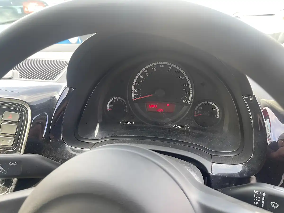 Used 2016 Volkswagen Up! Move Up! Red - Interior and Exterior details 16