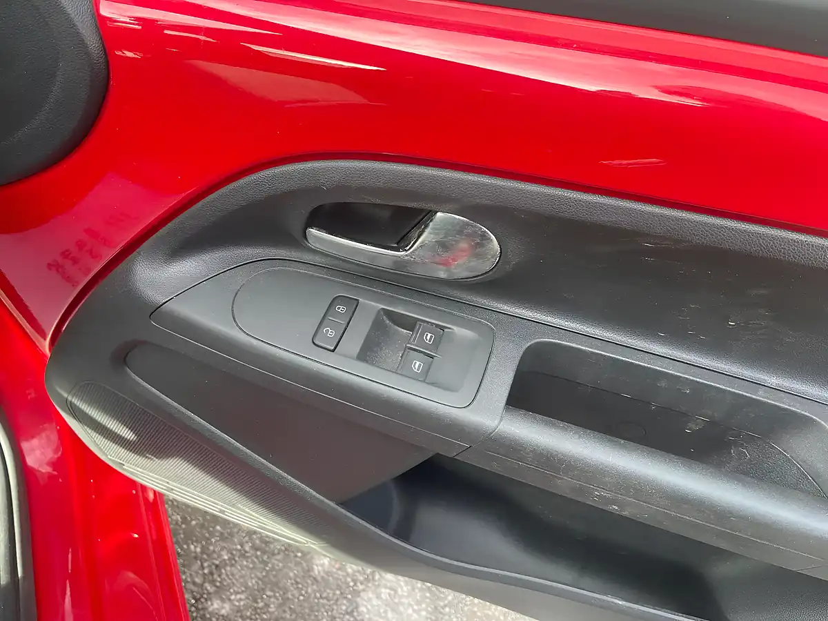 Used 2016 Volkswagen Up! Move Up! Red - Interior and Exterior details 18