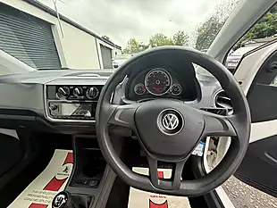 Used 2016 Volkswagen Up! Move Up! White - Interior and Exterior details 10