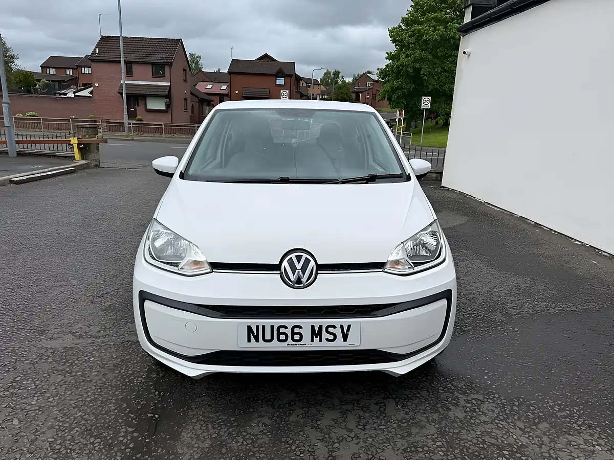 Used 2016 Volkswagen Up! Move Up! White - Interior and Exterior details 7