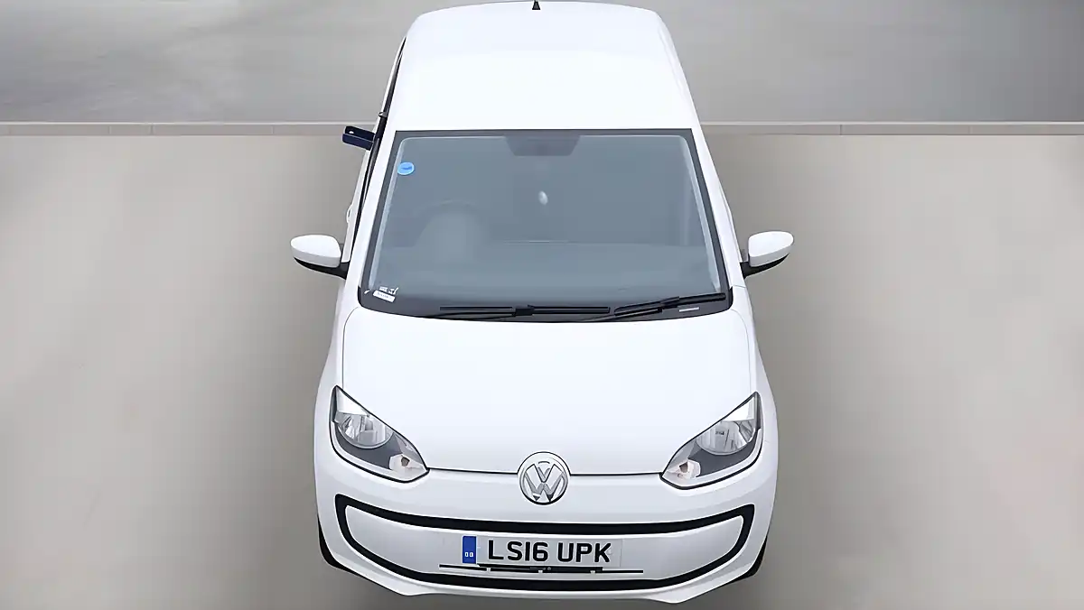 Used 2016 Volkswagen Up Move Up! White - Interior and Exterior details 7