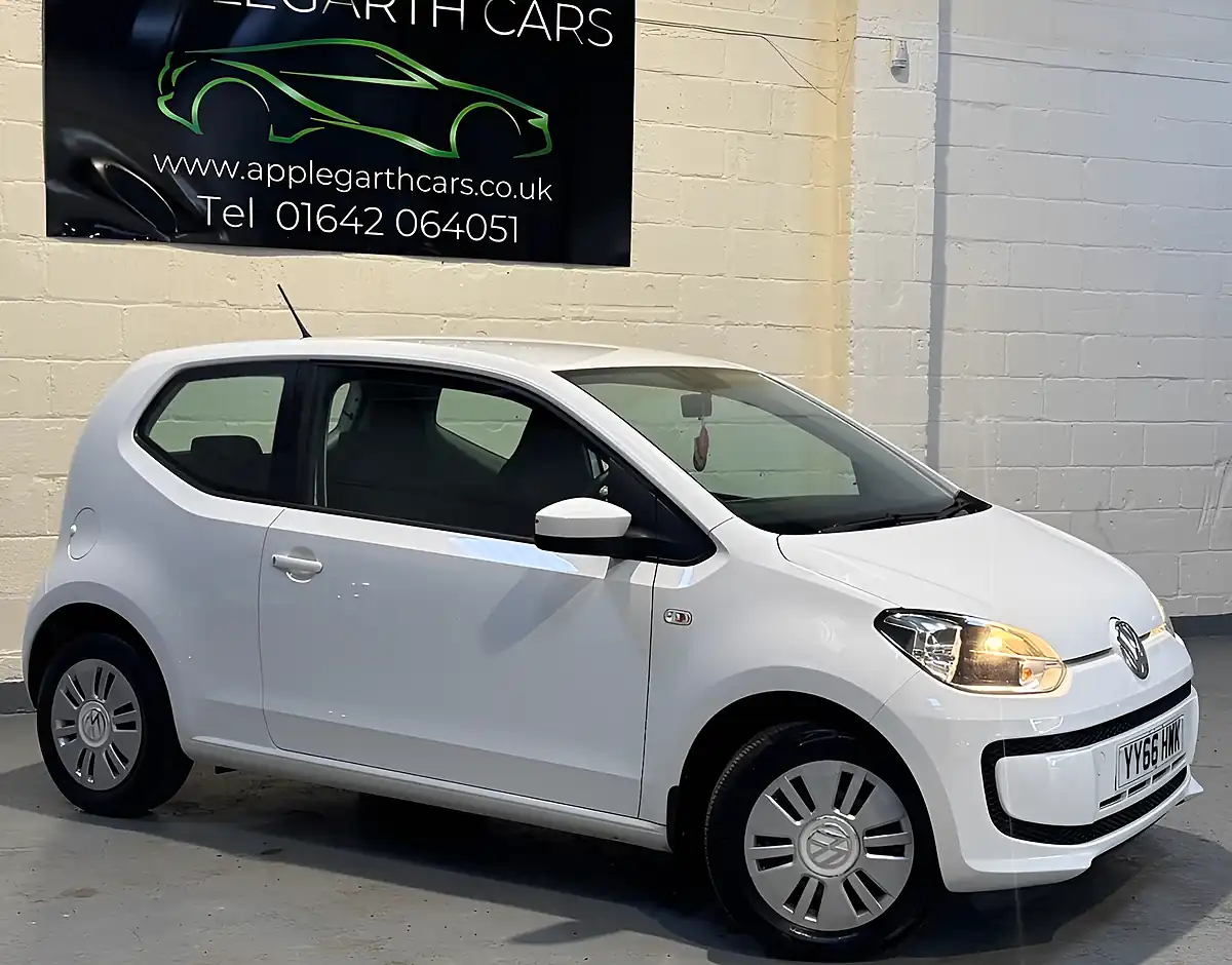 Used 2016 Volkswagen Up! Move Up! White - Interior and Exterior details 18