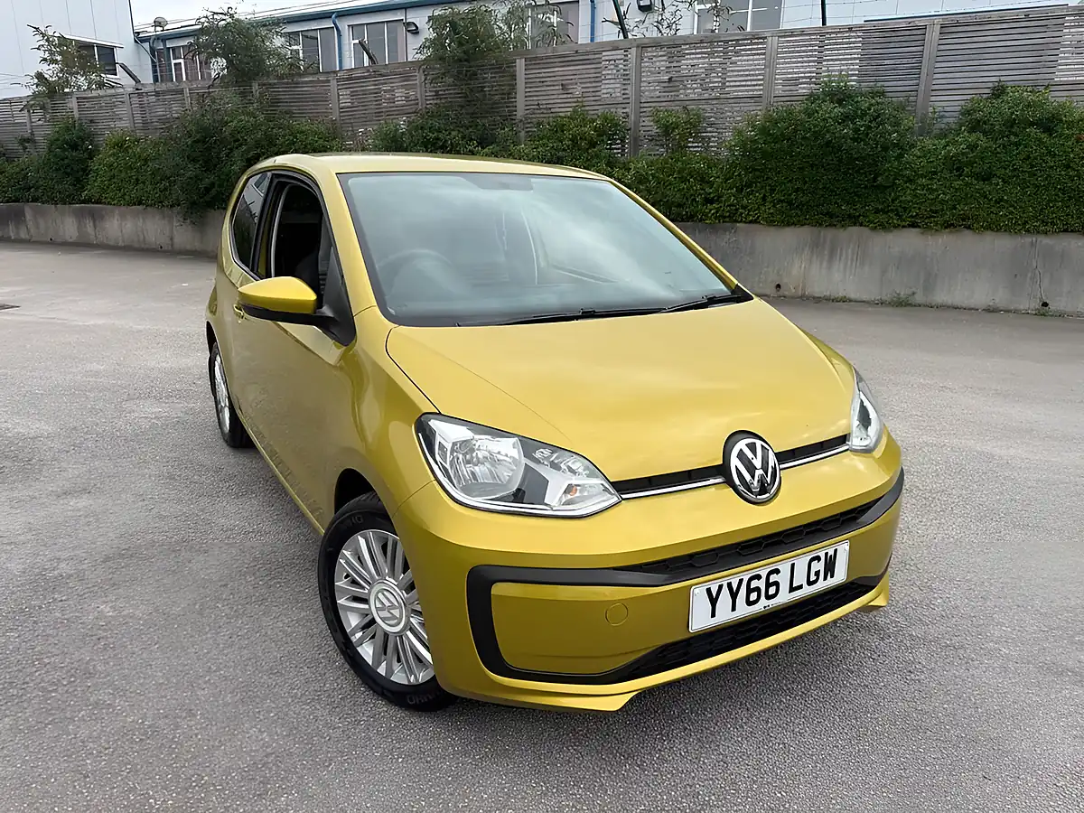 Used 2016 Volkswagen Up! Move Up Yellow - Interior and Exterior details 11