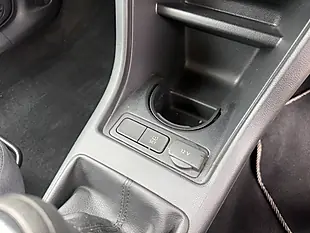 Used 2016 Volkswagen Up! Move Up Yellow - Interior and Exterior details 16