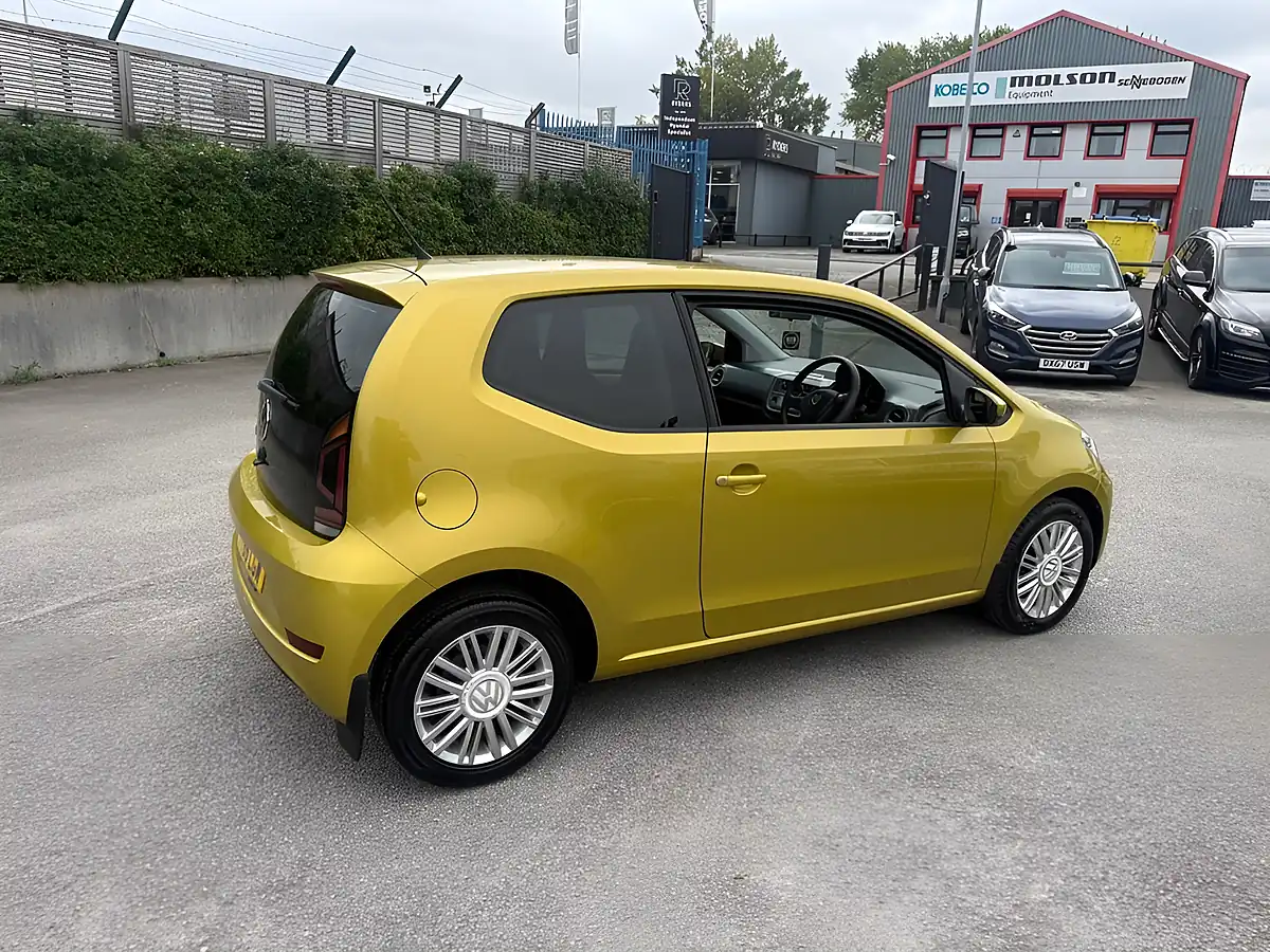 Used 2016 Volkswagen Up! Move Up Yellow - Interior and Exterior details 9