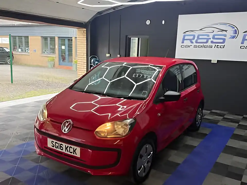 Used 2016 Volkswagen Up! Take Up! Red - Interior and Exterior details 4