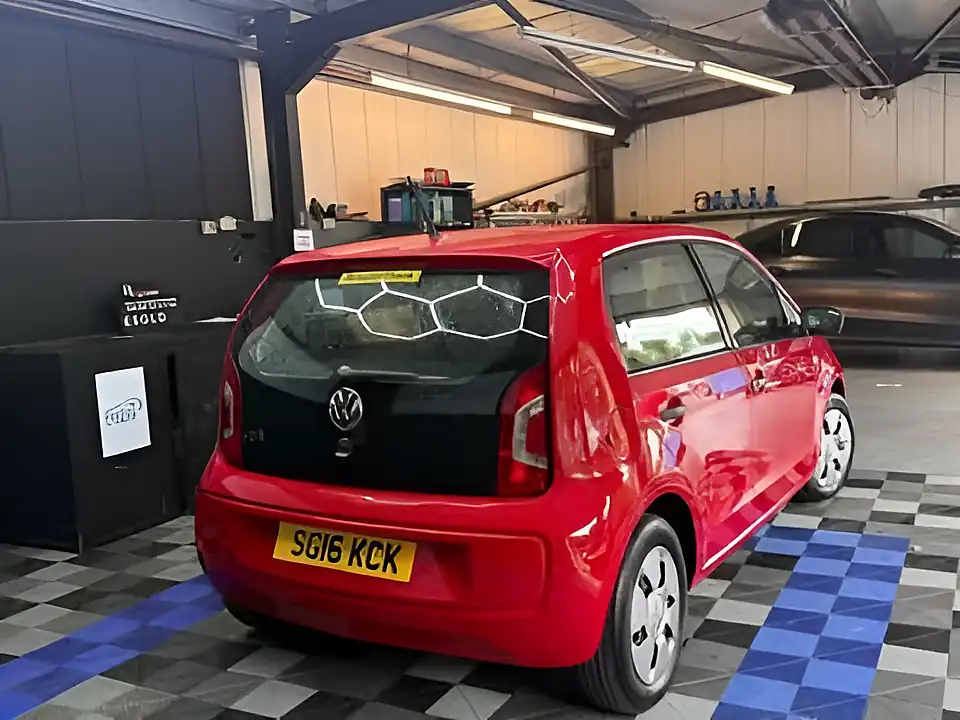 Used 2016 Volkswagen Up! Take Up! Red - Interior and Exterior details 6
