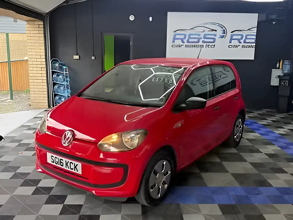 Used 2016 Volkswagen Up! Take Up! Red - Interior and Exterior details 8
