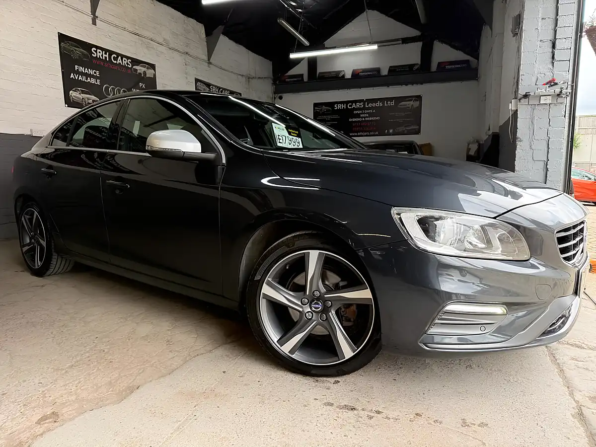 Used 2016 Volvo S60 R-Design Grey - Interior and Exterior details 4
