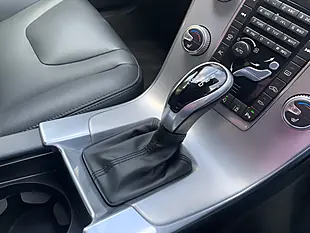 Used 2016 Volvo S60 Se Lux Nav Black - Interior and Exterior details 13