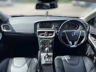Used 2016 Volvo V40 Cross Country Lux Bronze - Interior and Exterior details 10