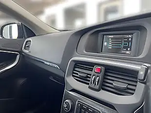 Used 2016 Volvo V40 Cross Country Lux Bronze - Interior and Exterior details 14