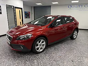 Used 2016 Volvo V40 Cross Country Lux Nav Flamenco Red - Interior and Exterior details 4