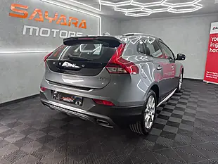 Used 2016 Volvo V40 Cross Country Pro Grey - Interior and Exterior details 12