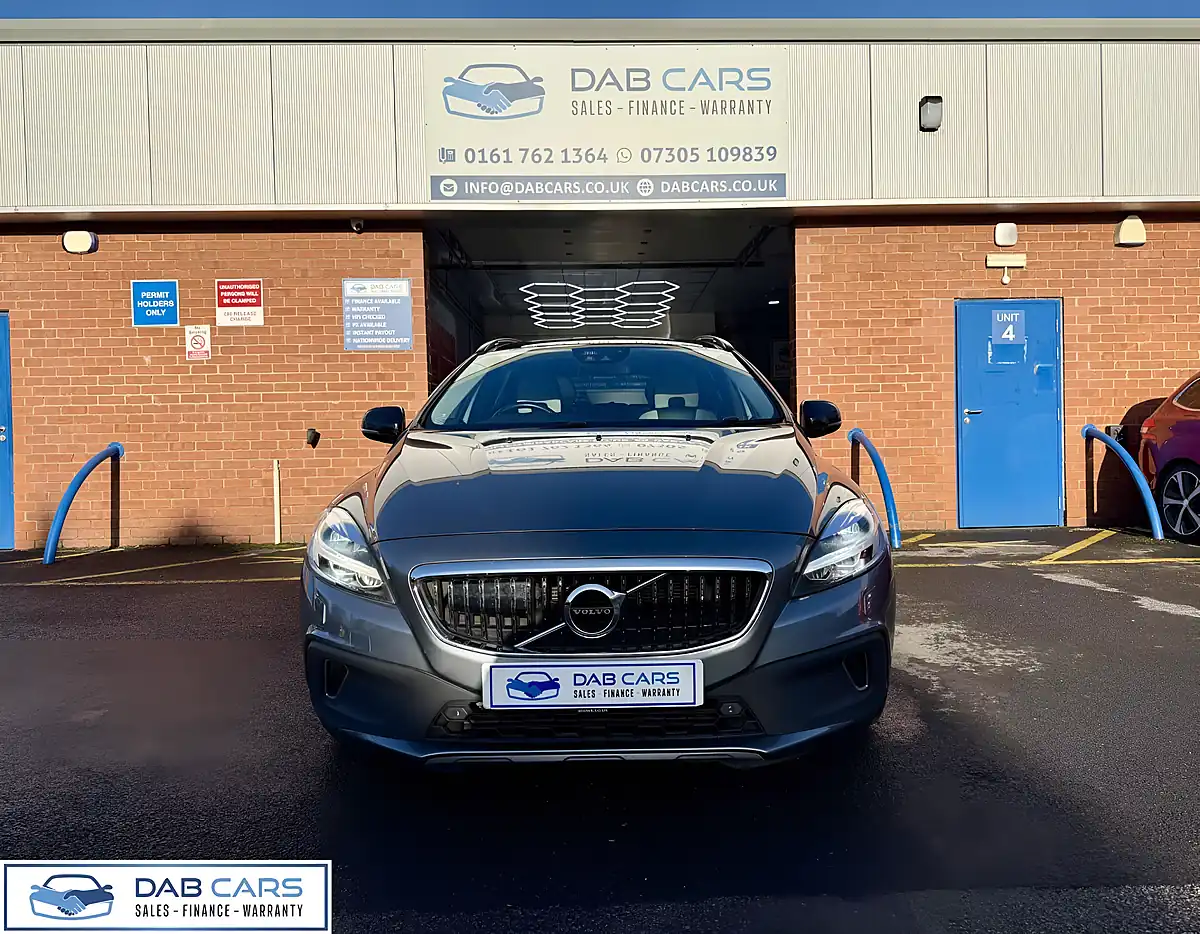 Used 2016 Volvo V40 Cross Country Pro Grey - Interior and Exterior details 11