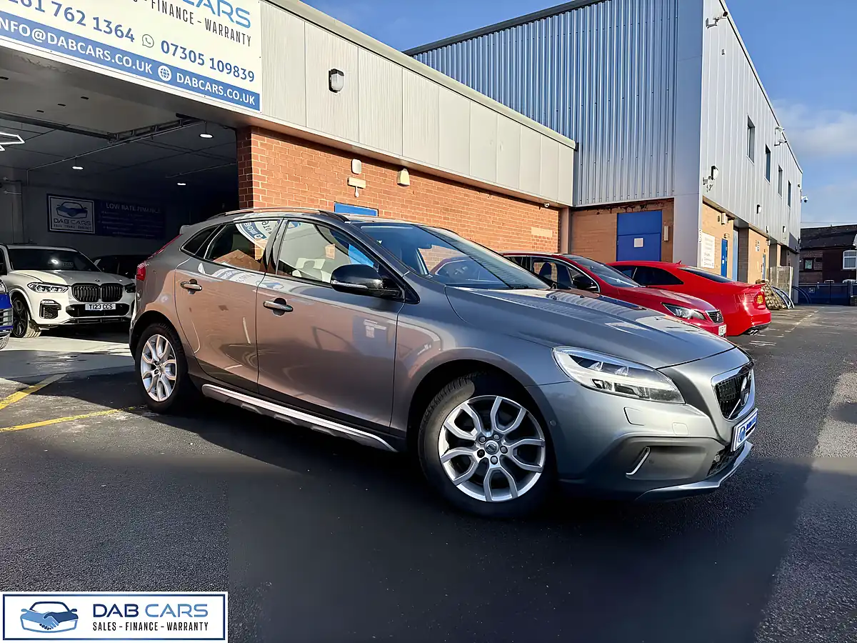 Used 2016 Volvo V40 Cross Country Pro Grey - Interior and Exterior details 12
