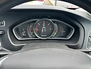 Used 2016 Volvo V40 Cross Country Pro Red - Interior and Exterior details 5