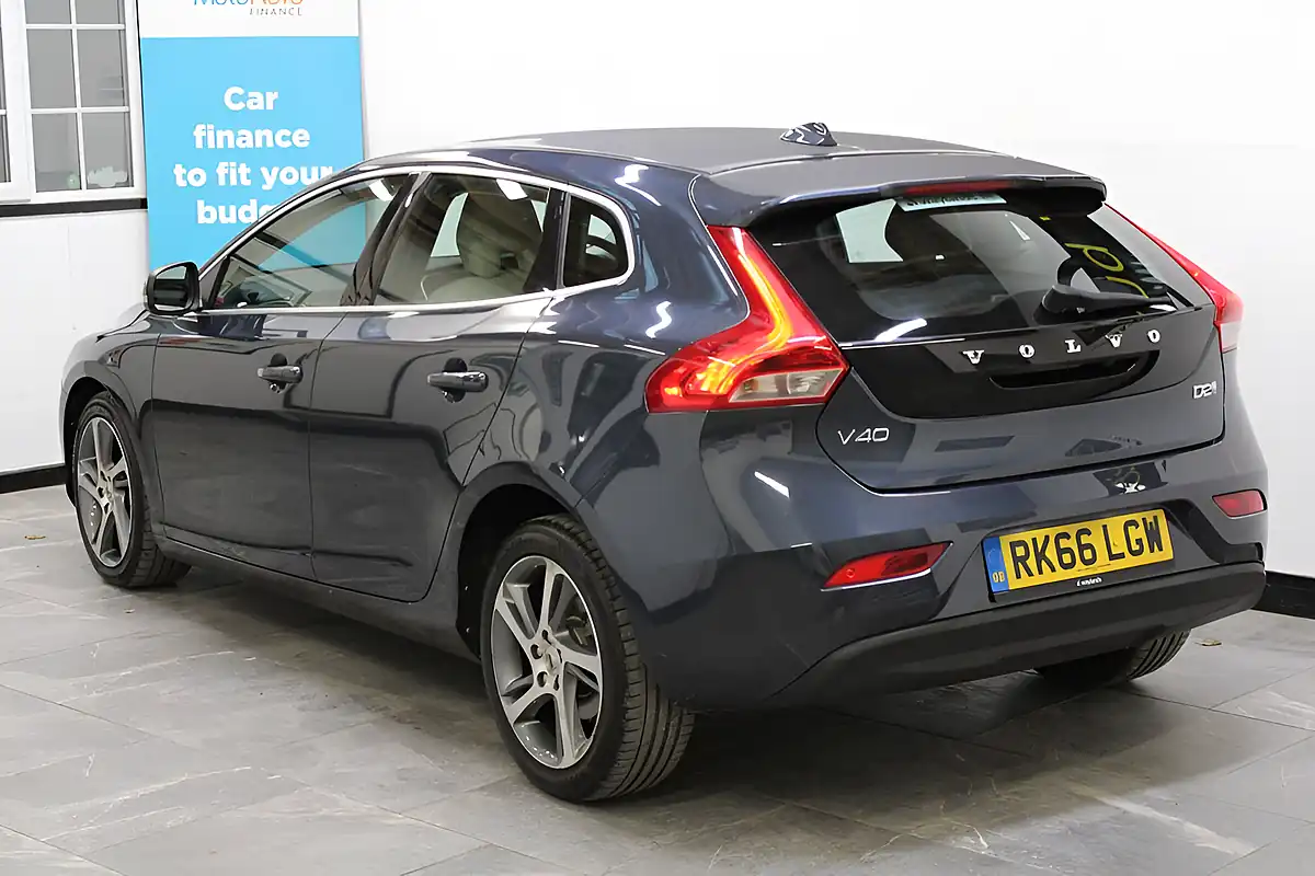 Used 2016 Volvo V40 Inscription Denim Blue - Interior and Exterior details 11