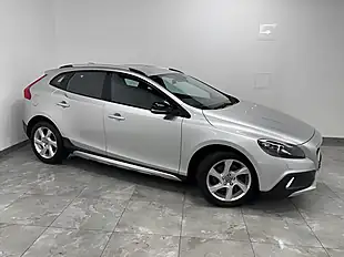 Used 2016 Volvo V40 Lux Bright Silver - Interior and Exterior details 2