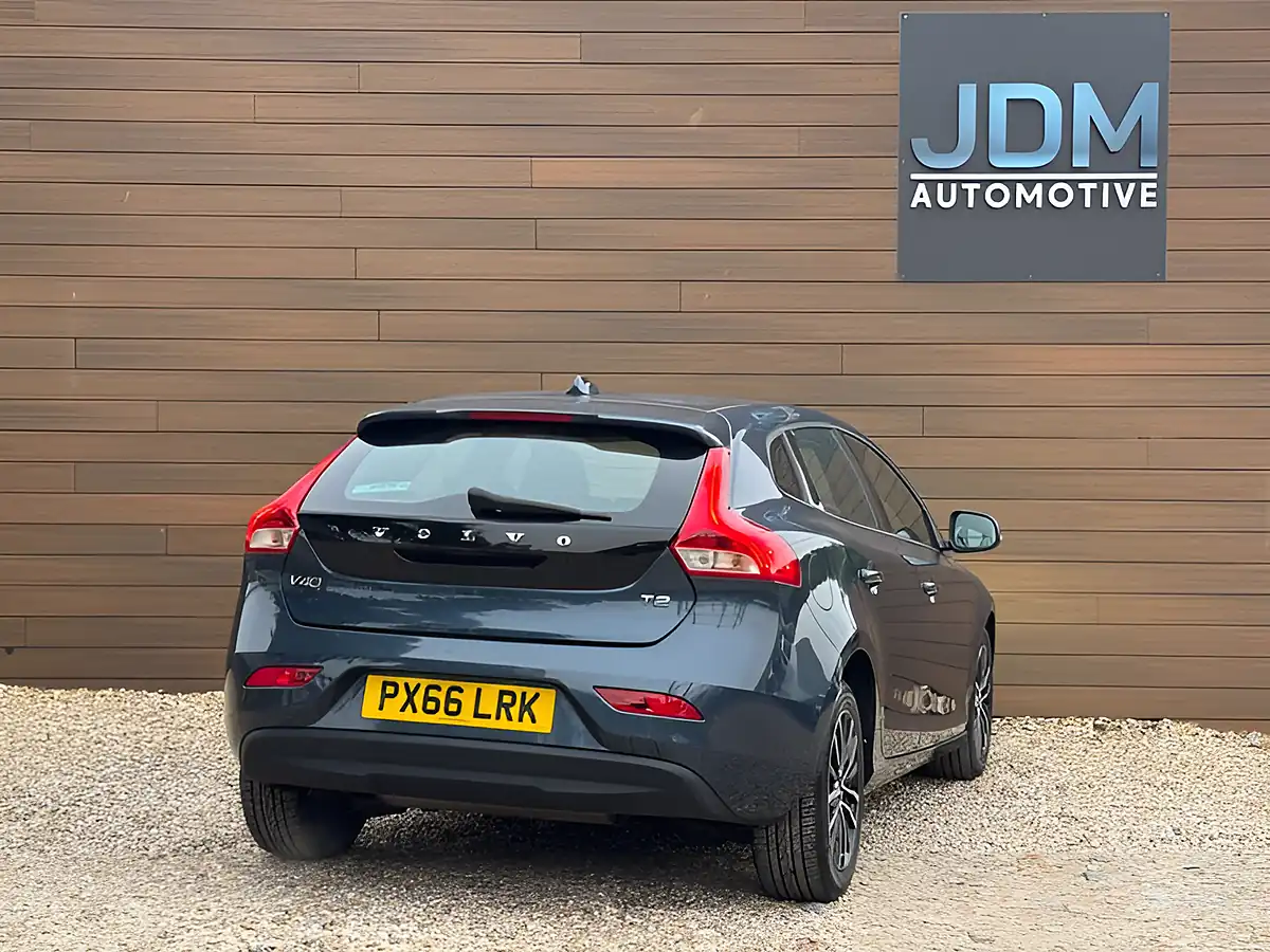 Used 2016 Volvo V40 Momentum Denim Blue - Interior and Exterior details 3
