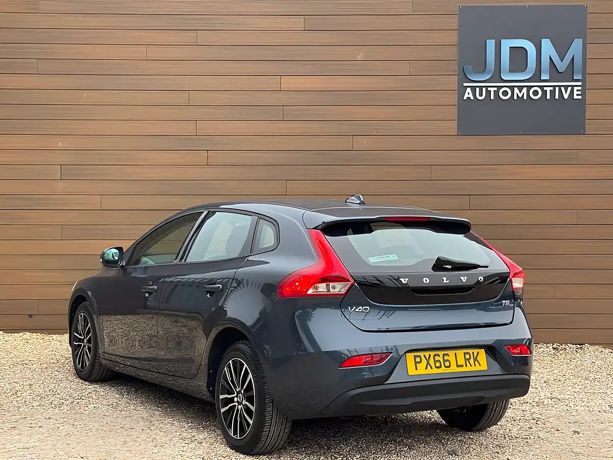 Used 2016 Volvo V40 Momentum Denim Blue - Interior and Exterior details 6
