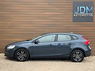 Used 2016 Volvo V40 Momentum Denim Blue - Interior and Exterior details 7