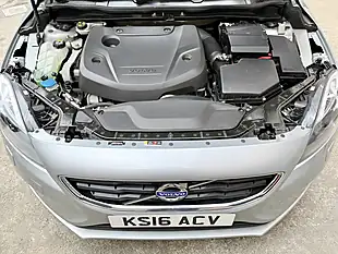 Used 2016 Volvo V40 Momentum Silver - Interior and Exterior details 9