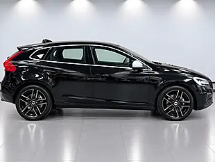 Used 2016 Volvo V40 R-Design Black - Interior and Exterior details 3