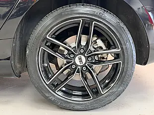 Used 2016 Volvo V40 R-Design Black - Interior and Exterior details 6