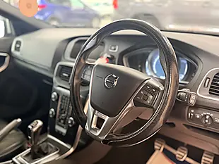 Used 2016 Volvo V40 R-Design Black - Interior and Exterior details 8