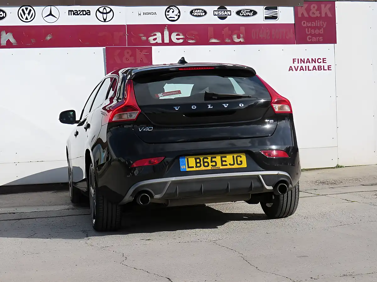 Used 2016 Volvo V40 R-Design Black - Interior and Exterior details 20