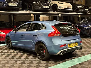 Used 2016 Volvo V40 R-Design Blue - Interior and Exterior details 5