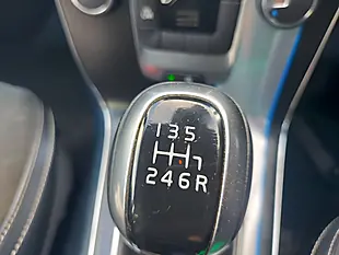 Used 2016 Volvo V40 R-Design Blue - Interior and Exterior details 17