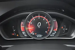 Used 2016 Volvo V40 R-Design Bursting Blue - Interior and Exterior details 15