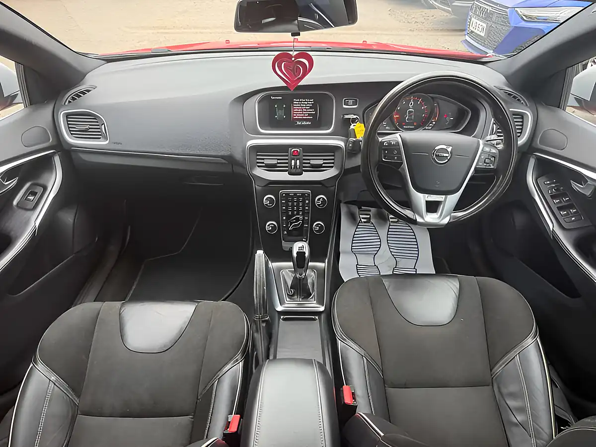 Used 2016 Volvo V40 R-Design Nav+ Passion Red - Interior and Exterior details 17