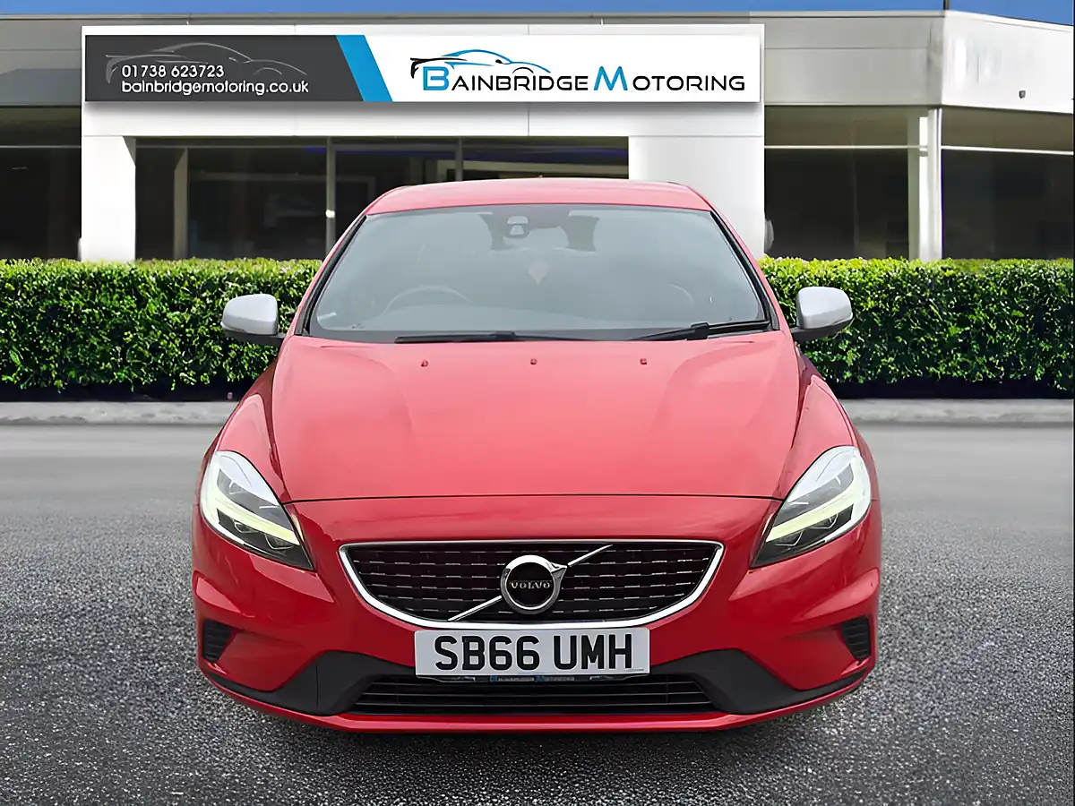 Used 2016 Volvo V40 R-Design Nav+ Passion Red - Interior and Exterior details 8