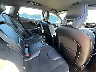 Used 2016 Volvo V40 R-Design Nav+ Passion Red - Interior and Exterior details 17