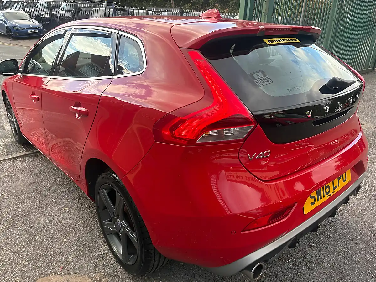 Used 2016 Volvo V40 R-Design Passion Red - Interior and Exterior details 3