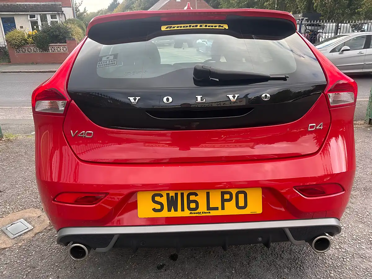 Used 2016 Volvo V40 R-Design Passion Red - Interior and Exterior details 4
